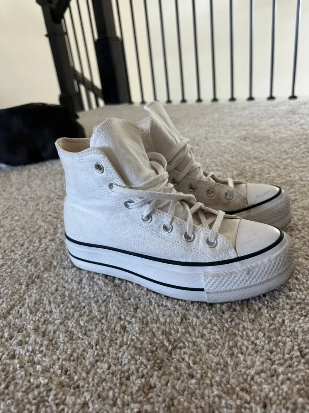 Converse Chuck Taylor All Star Lift Platform High Tops Size 7